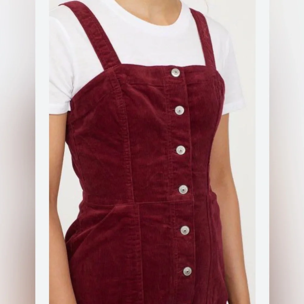 H&M divided corduroy